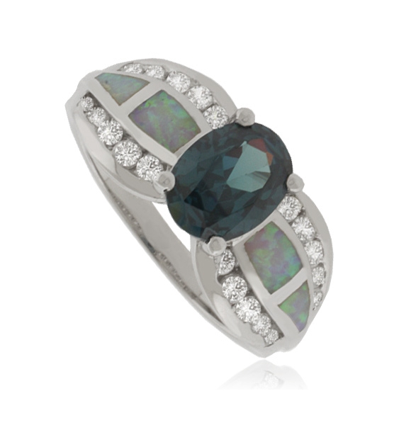 Anillo de Alejandrita con Ópalo de Corte Ovalado.