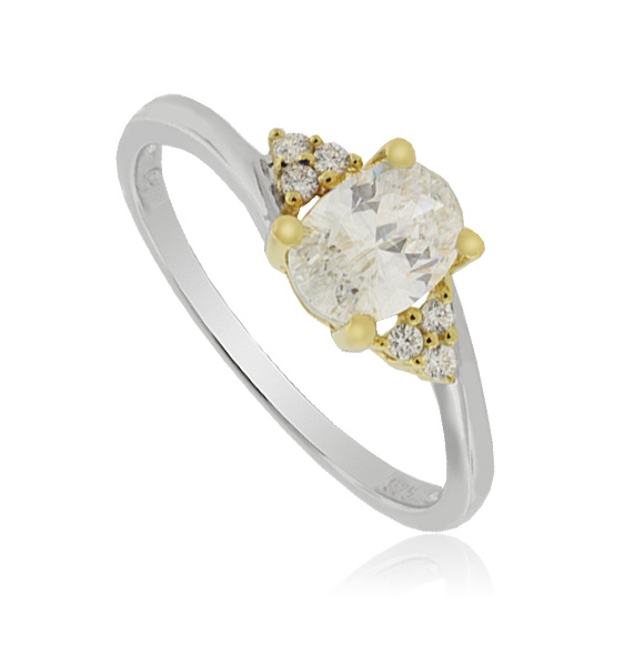 Hermoso Anillo de Compromiso en Plata con Piedra Zirconia y bellos Detalles en Baño de Oro