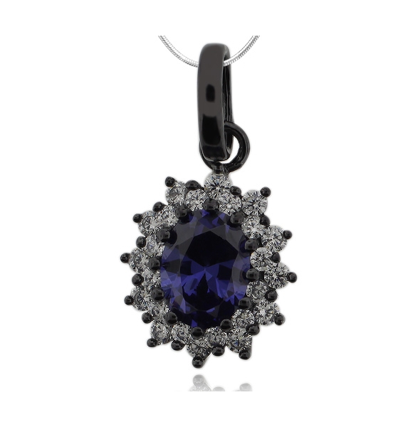 Dije de Plata Negra y Piedra de Tanzanita En corte Oval y Zirconias.