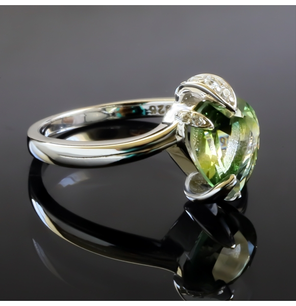 Anillo de Plata .925 con Turmalina en Corte de Pera