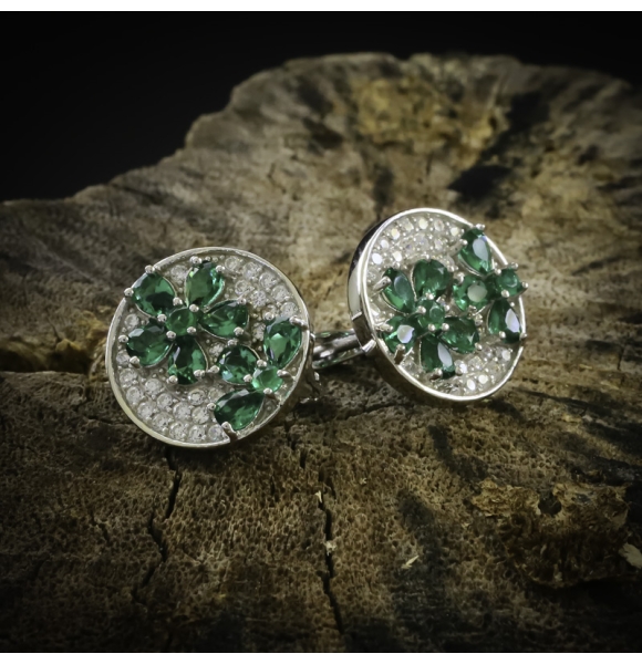 Aretes de Plata de Ley .925 con Gemas de Esmeralda