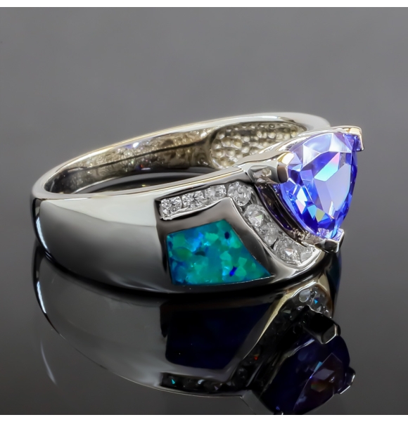 Anillo de Opalo Australiano y Tanzanita