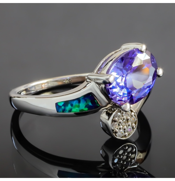 Opalo Australiano y Tanzanita en Anillo de Plata