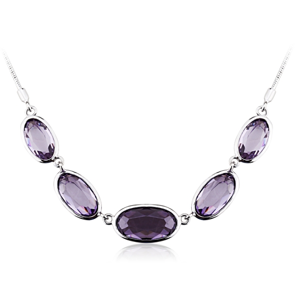 Asombroso Collar con Cristal Swarovski Color Tanzanita