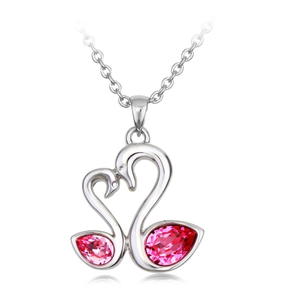 Collar de Swarovski con Dije en Forma de Cisnes