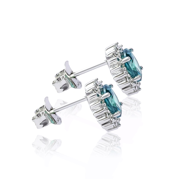 Hermosos Aretes de Alejandrita Bicolor ( Verde/Azul ) en Plata .925
