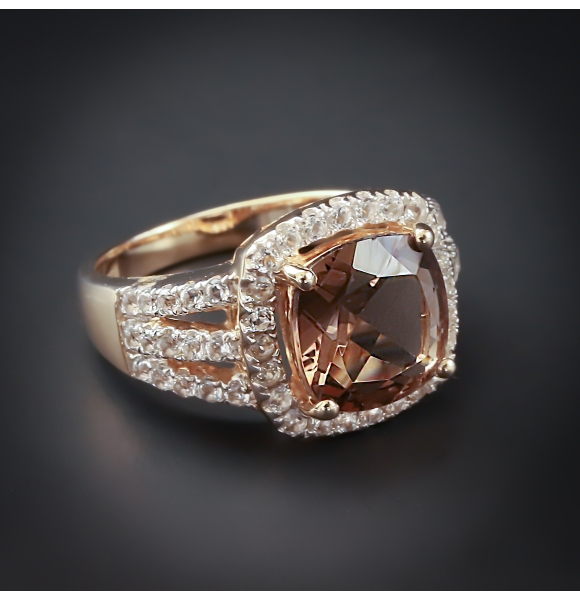 Anillo de Topacio Ahumado en Plata con Baño de Oro 14K