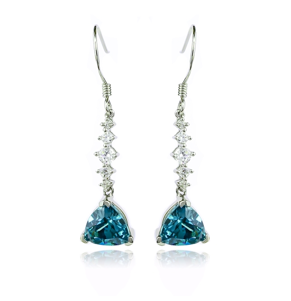 Aretes de Alejandrita ( Azul/Verde ) en Plata de Ley .925