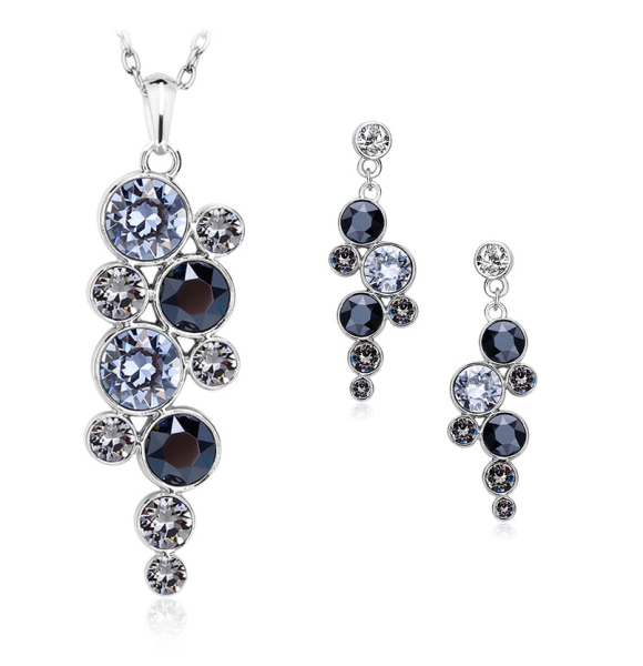 Lindo Juego de Collar y Aretes de Círculos color Negro