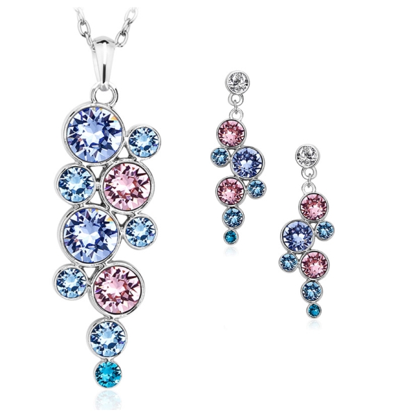 Bonito Juego de Collar y Aretes de Círculos