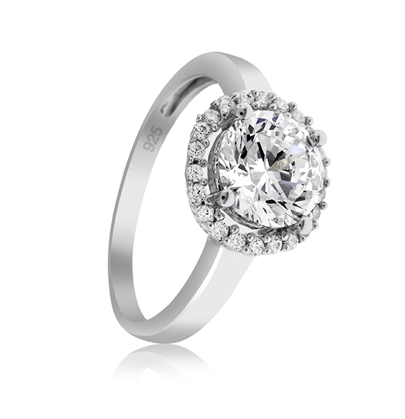 Hermoso Anillo en Corte Redondo Decorado con Pequeñas Piedras de Diamante Simulado