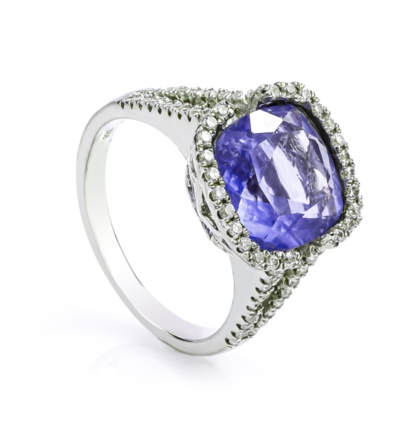Anillo de Plata de Ley con Alejandrita Azul a Morado