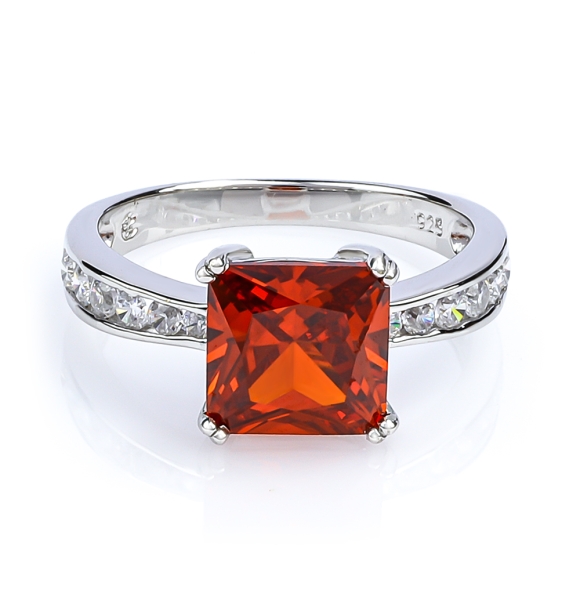 Anillo de Plata .925 con Ópalo Mexicano de Fuego