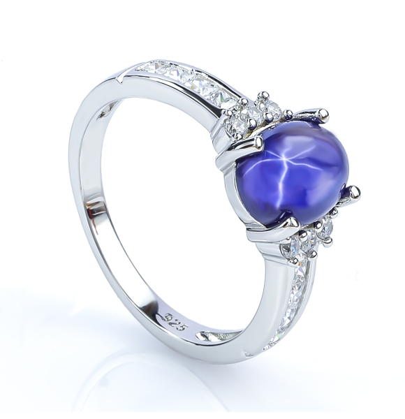 Hermoso Anillo de Zafiro Estrella Con Plata 925