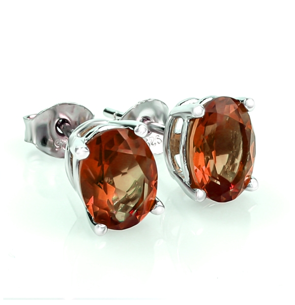 Preciosos Broqueles de Plata con Zultanita