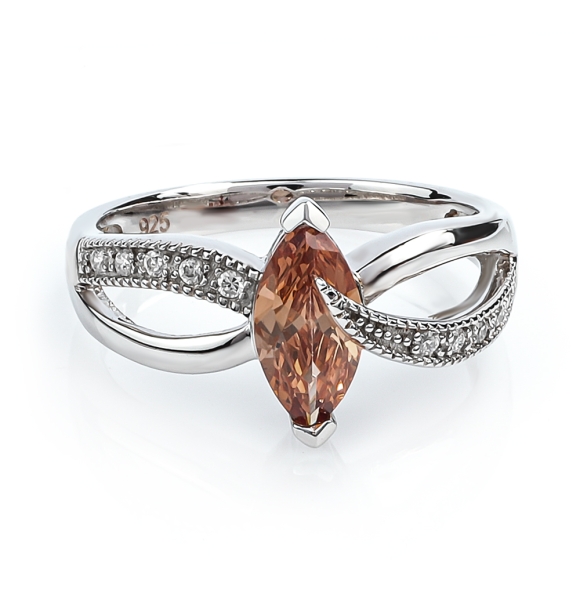 Anillo de Zultanita Azul en Plata .925