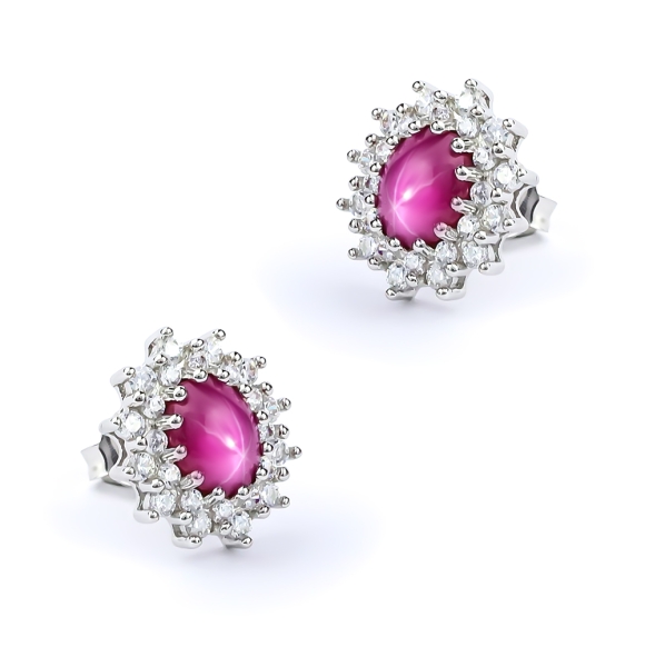 Aretes de Rubí Estrella Con Plata de Ley 16 mm x 13 mm