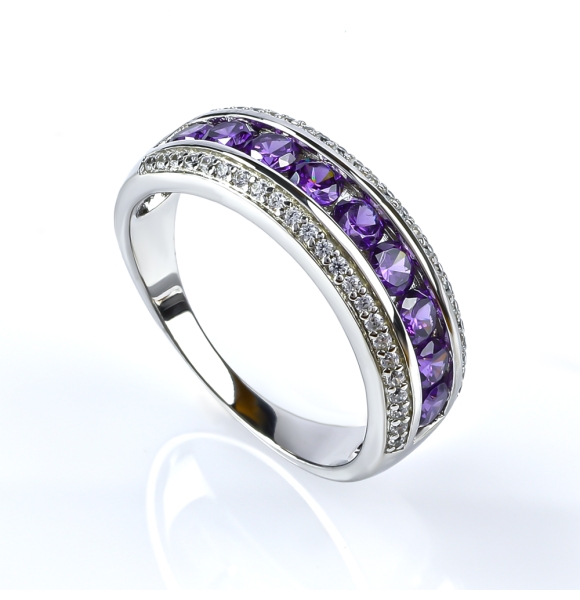 Hermoso Anillo de Amatista Churumbela