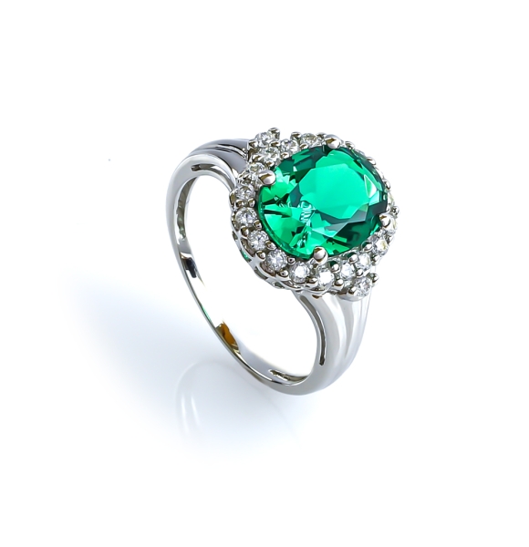 Anillo de Plata Con Esmeralda