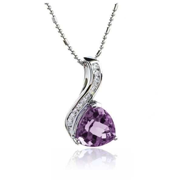 Dije de Plata Fina .925 con Alejandrita Bicolor ( Morado/Azul )