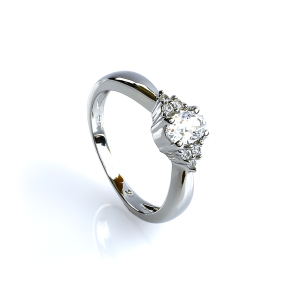 Anillo de Compromiso Con Plata 925