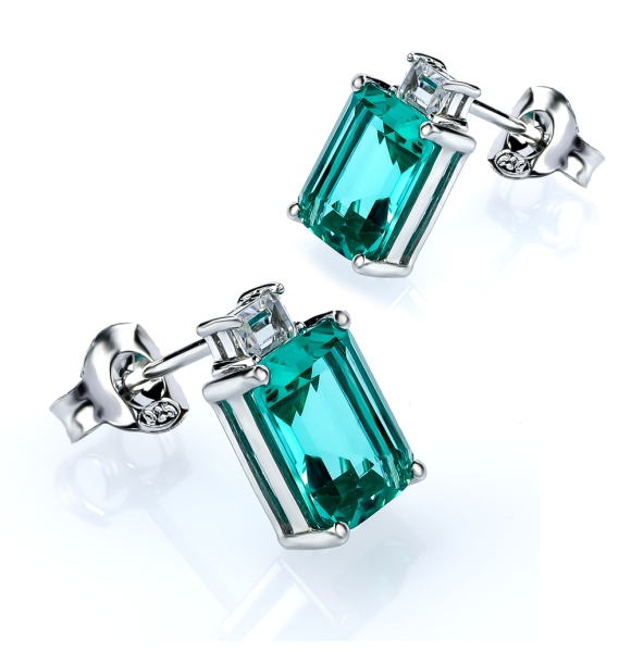 Aretes de Plata de Paraiba En Corte Esmeralda