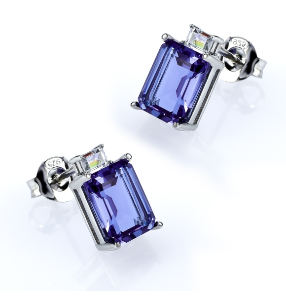 Aretes de Plata Con Alejandrita Cambia de Color