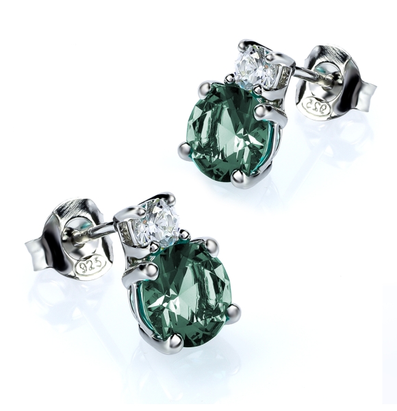 Aretes de Plata Sterlina Con Alejandrita en Corte Redondo