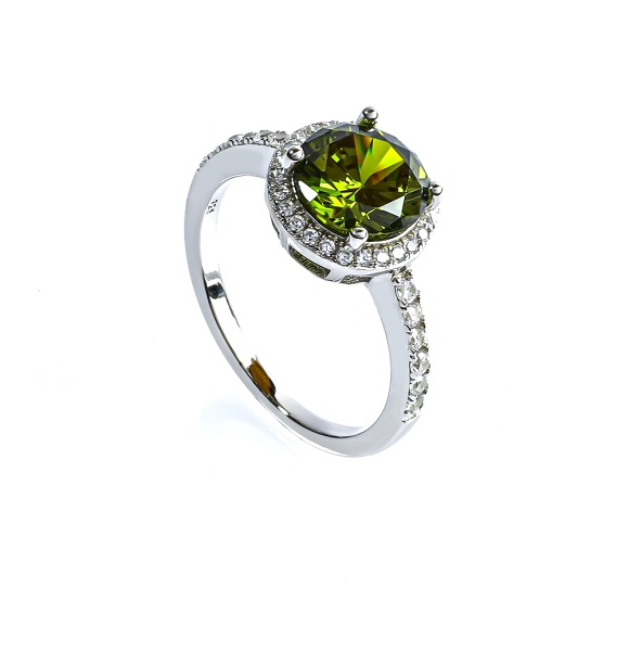 Hermoso Anillo de Peridot