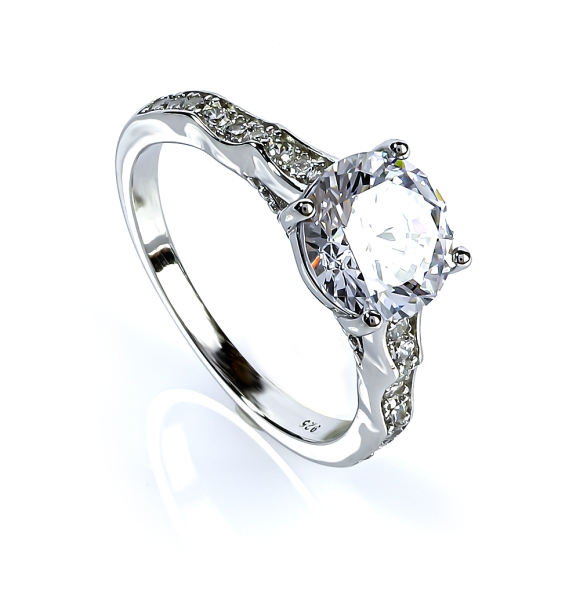 8 mm Anillo Solitario en Plata .925