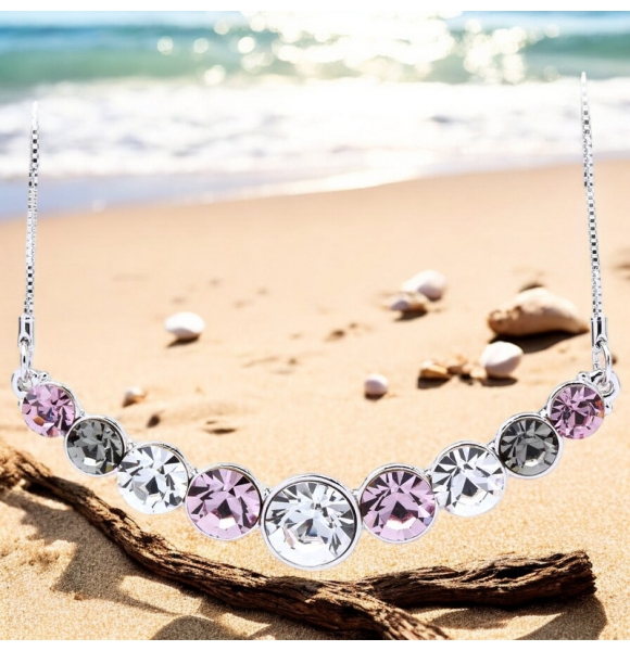 Hermoso Collar de Swarovski color Amatista