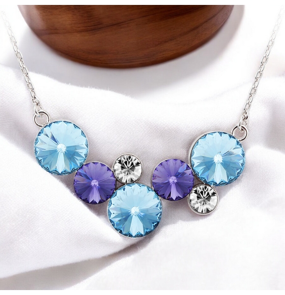 Bonito Collar de Círculos de Swarovski