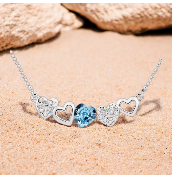Collar de Swarovski con Corazón Azul