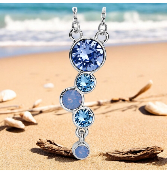 Precioso collar con cristal Swarovski en tonos azules