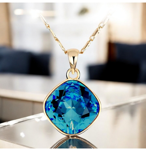 Hermoso Collar Swarovski Azul Intenso con Baño de Oro Amarillo 18K