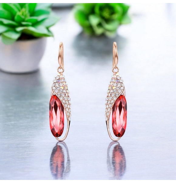 Aretes de Cristal Swarovski En Forma de Semilla Color Rosa con Dorado