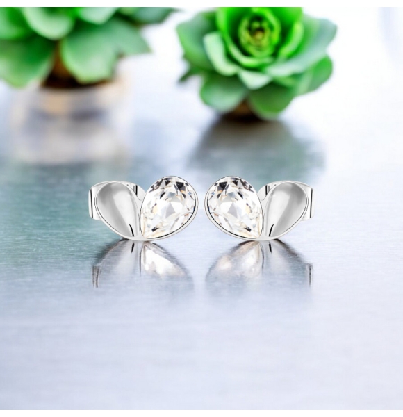 Aretes de Swarovski Blancos en Forma de Corazón