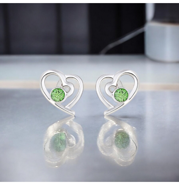 Aretes de Swarovski Color Verde con Rodio en Forma de Corazón