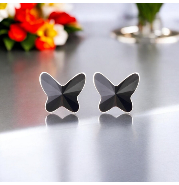 Lindos Aretes de Cristal Swarovski Mariposa Color Negro