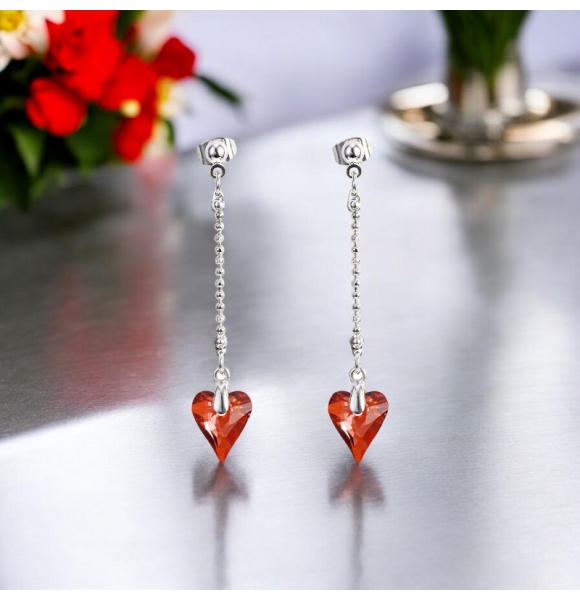 Aretes Largos de Corazón Swarovski Color Rojo