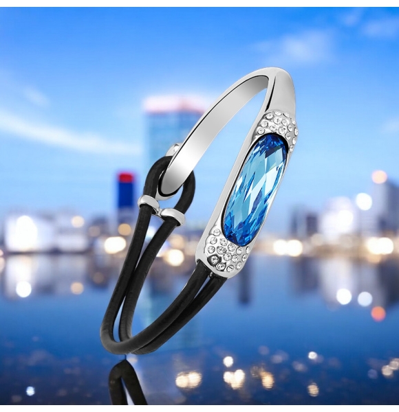 Pulsera Swarovski Azul con Baño de Oro Blanco 18K