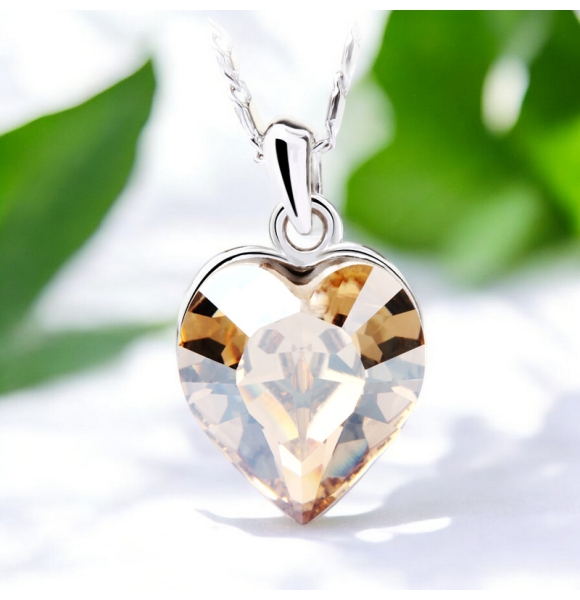 Corazón de Cristal Swarovski en Collar Amarillo