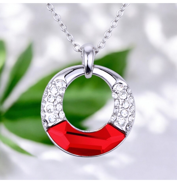 Hermoso Collar de Swarovski Rojo