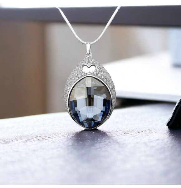 Dije de Plata 925 Con Color de Amatista Swarovski