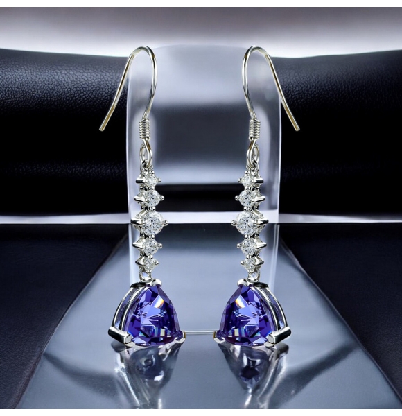 Aretes de Alejandrita ( Rosa/Morado ) en Plata de Ley .925