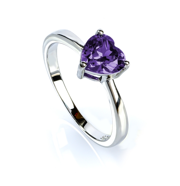 Anillo de Alejandrita en Plata de Ley 925 Corte Corazón