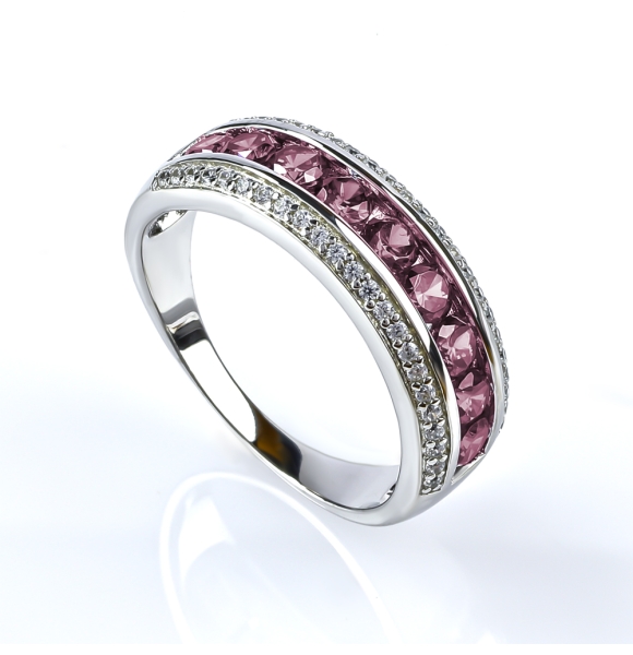 Hermoso Anillo de Alejandrita Churumbela