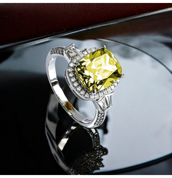 Anillo de Plata Sterlina Con Alejandrita Amarillo / Verde / Durazno