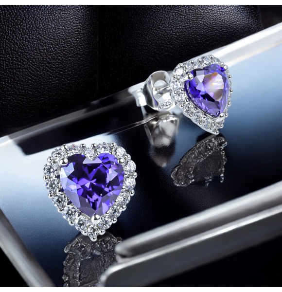 Aretes de Corazon con Tanzanita en Plata 925
