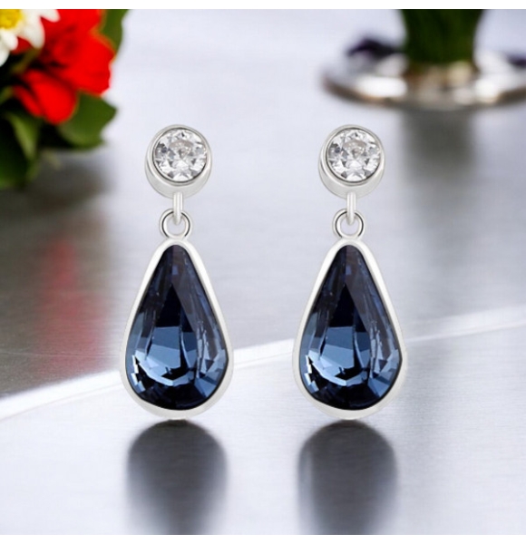 Aretes de Cristal Swarovski en Plata de Ley Color Azul de Noche